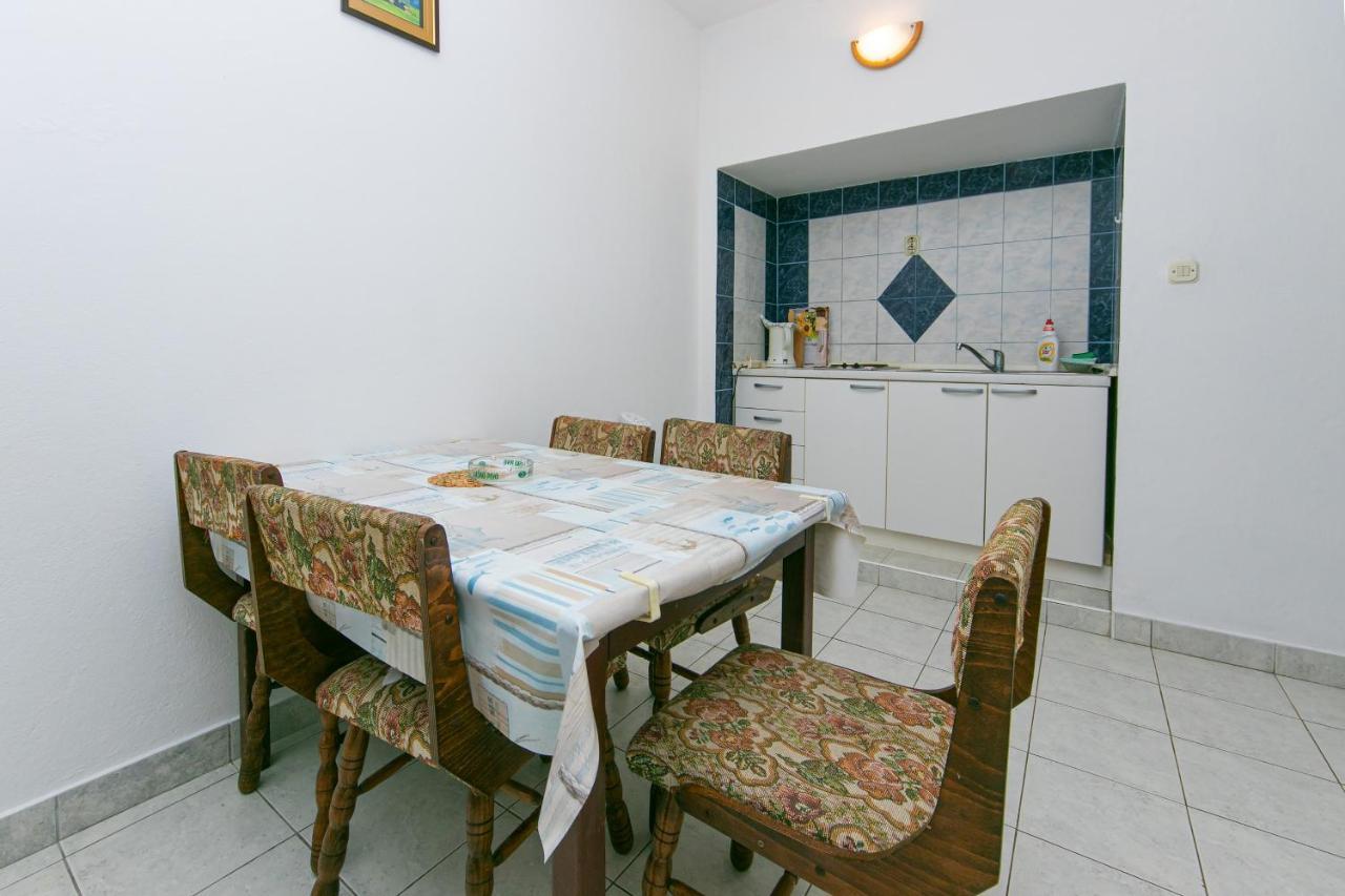 Apartments With A Parking Space Gradac, Makarska - 14708 Eksteriør billede