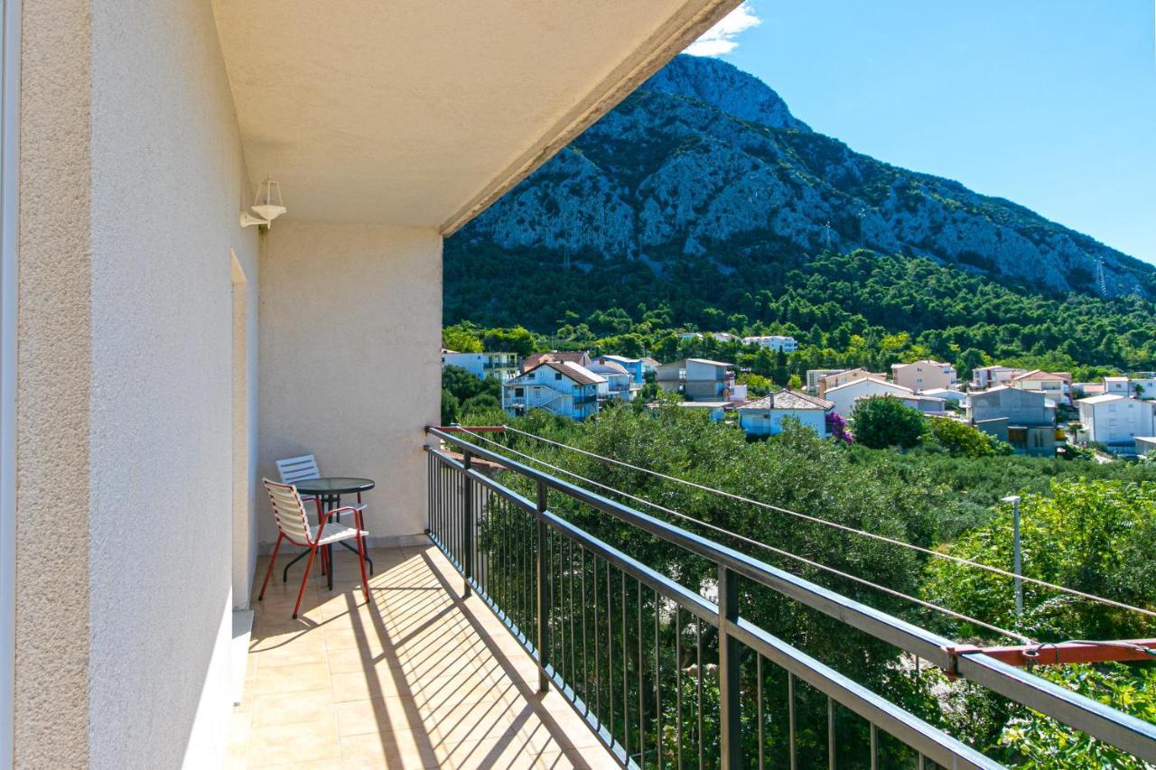 Apartments With A Parking Space Gradac, Makarska - 14708 Eksteriør billede